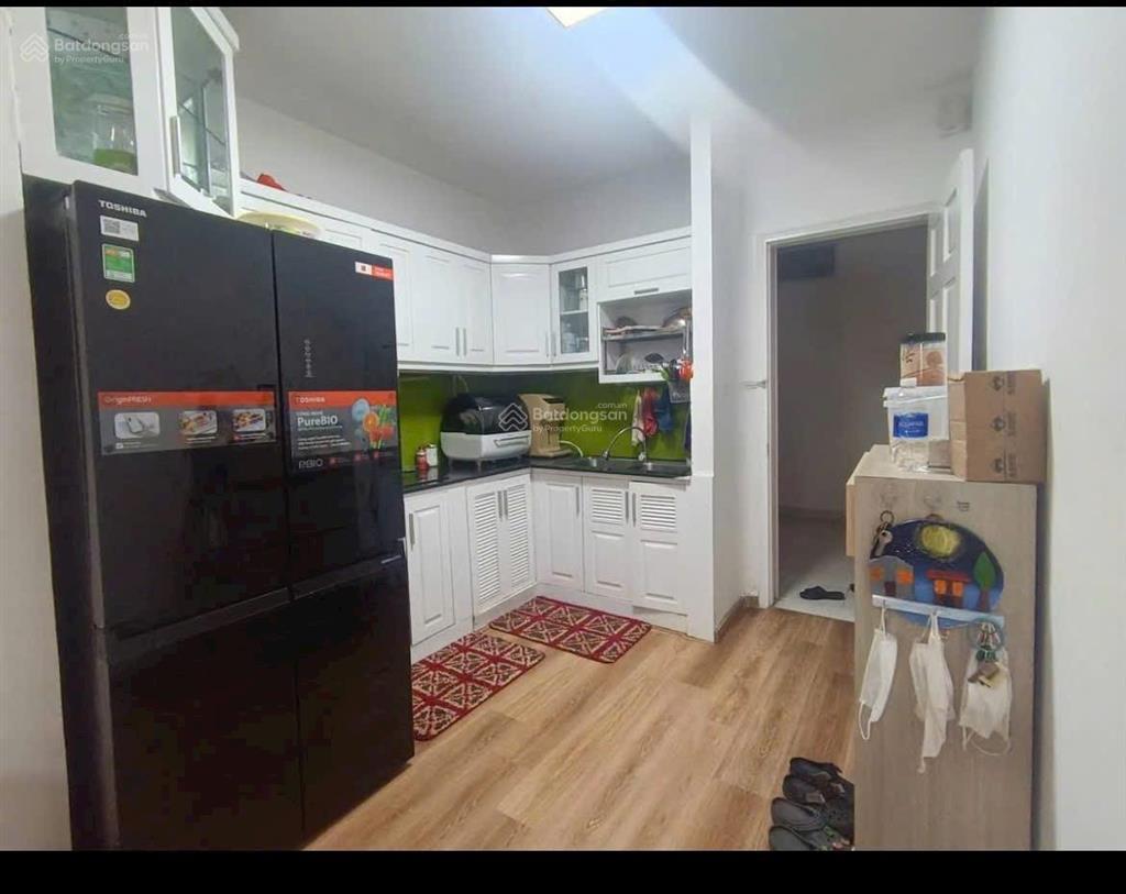 Bán căn coopmart 85m2, 3pn, 2wc giá 3tỷ150tr. call 0989 116 *** mr hà.