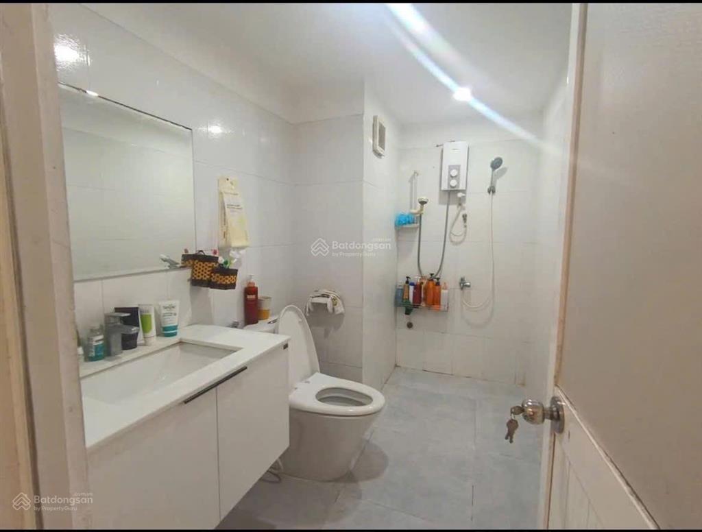Bán căn coopmart 85m2, 3pn, 2wc giá 3tỷ150tr. call 0989 116 *** mr hà.