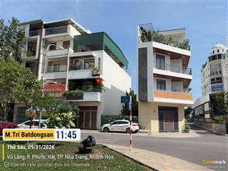 Hạ giá bán nhanh hàng hiếm lô đất đối diện công viên vcn phước hải