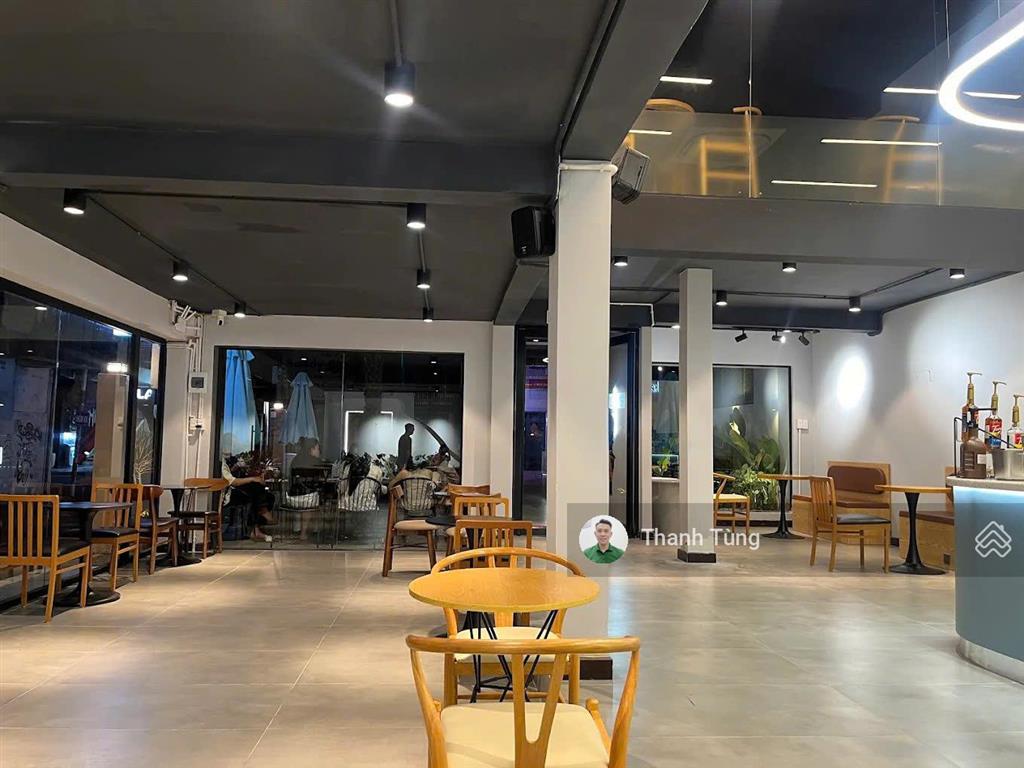 Góc 3mt đào duy anh, phú nhuận  9x30m  4 tầng  hđt 100 triệu/tháng  giá 57 tỷ