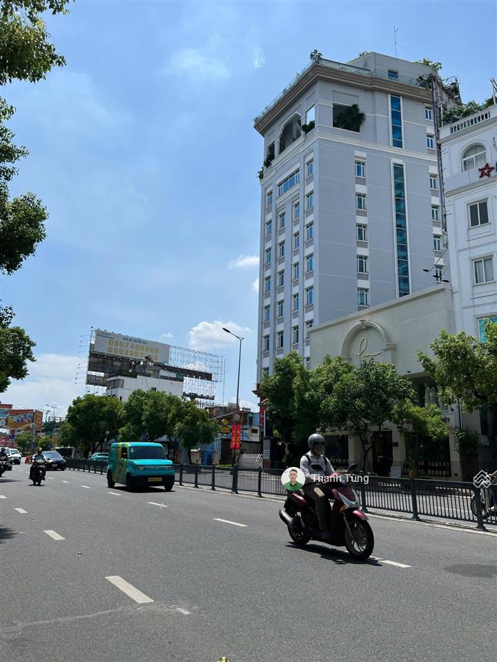 Ngang khủng siêu rẻ  mt nguyễn văn trỗi, phú nhuận  18,6x22m  4 tầng  hđt 150 triệu/th  128 tỷ