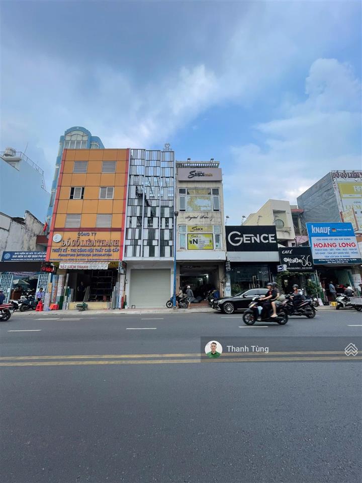 Cách quận 1 chỉ 100m  mt phan đình phùng, phú nhuận  8x23.5m  4 tầng  hđt 150 triệu  giá 65 tỷ