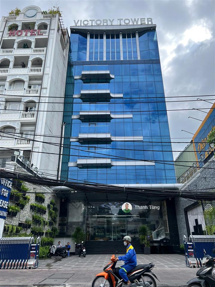 Tòa nhà mt cách mạng tháng 8, quận 3  15x44m  2 hầm 10 tầng  6000m2 sàn  hđt 1.5 tỷ/th  440 tỷ