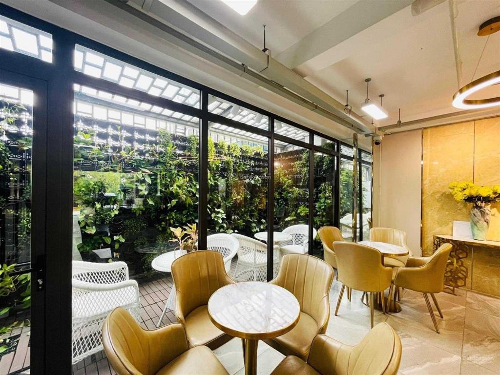 Vị trí siêu đẹp  mt nguyễn cư trinh, quận 1  16x10m  3 tầng  hđt 150 triệu  giá 55 tỷ