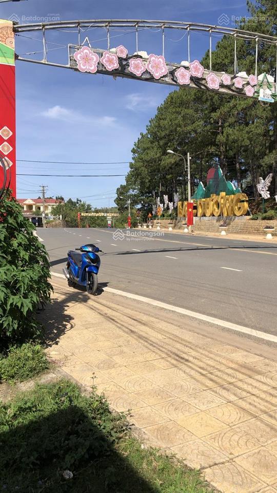 Cần bán nhà mặt tiền đường lang biang, lạc dương, lâm đồng. khu dân cư, đường rộng. full thổ cư