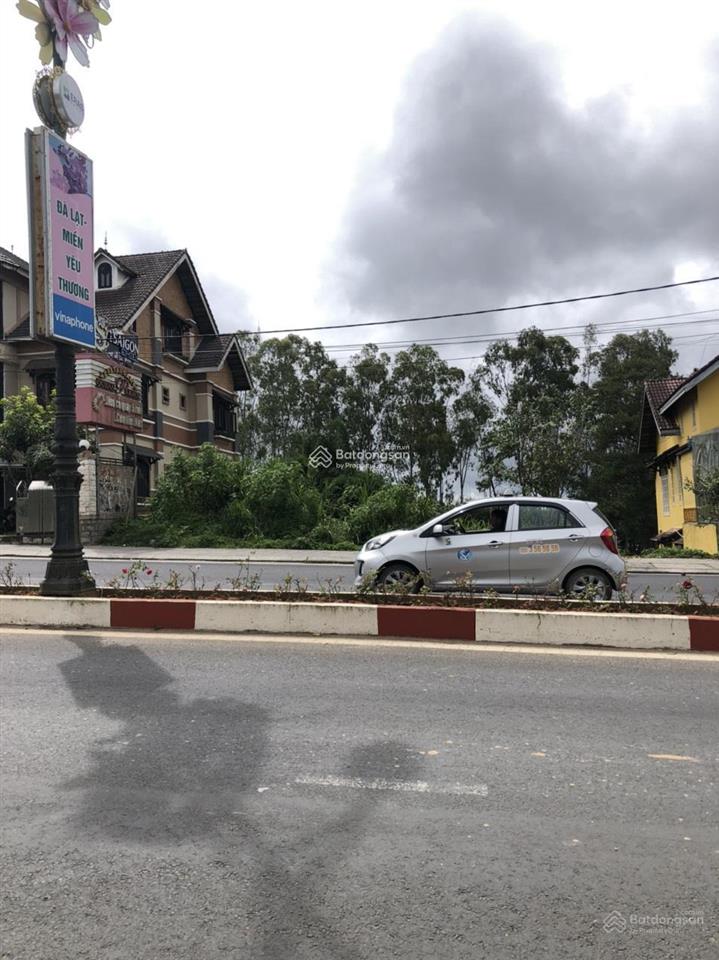 Cần bán lô đất có 1  0  2 mặt tiền đường 3/4, phường 3, đà lạt. gần 1500m2 đất full thổ cư