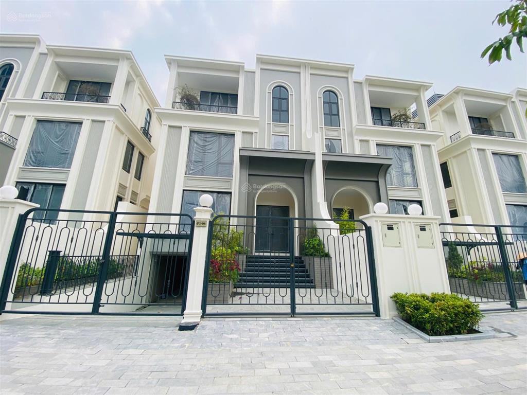 Suất ngoại giao biệt thự ciputra tây hồ  kí trực tiếp cđt  view sân golf  mặt đường lớn
