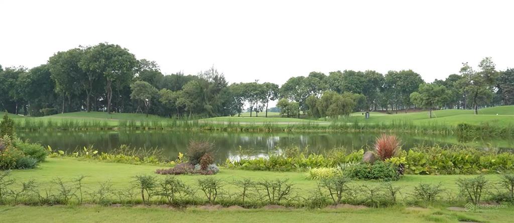 Gia đình cần chuyển nhượng căn biệt thự sân golf vân trì + cộng đồng tinh hoa đẳng cấp
