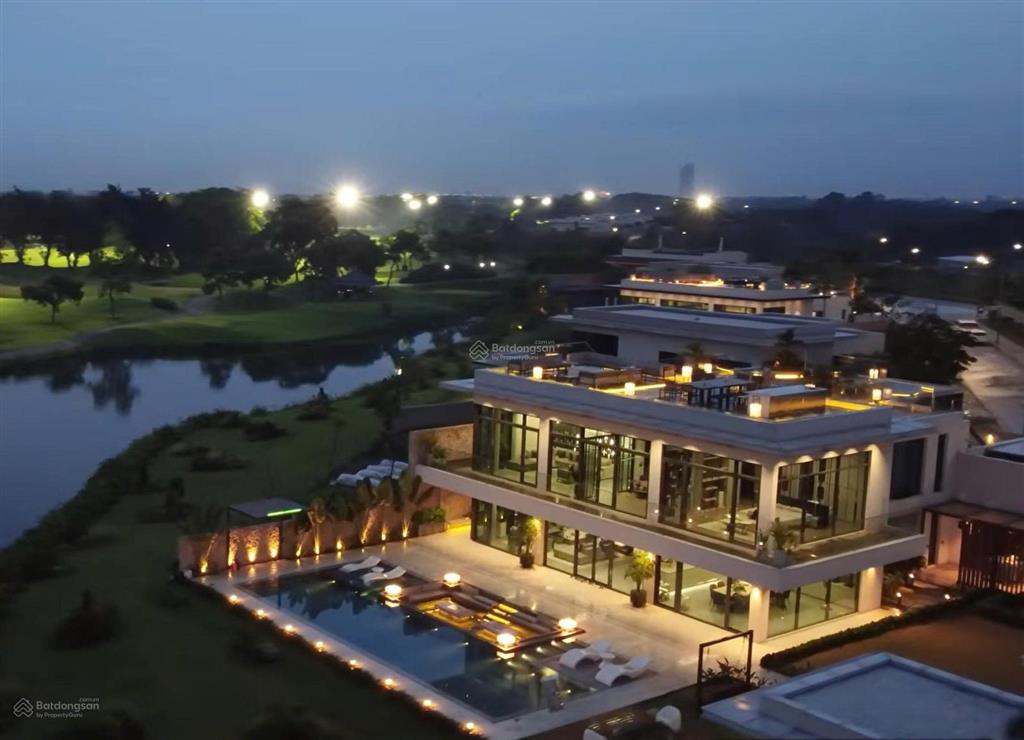 Gia đình cần chuyển nhượng căn biệt thự sân golf vân trì + cộng đồng tinh hoa đẳng cấp