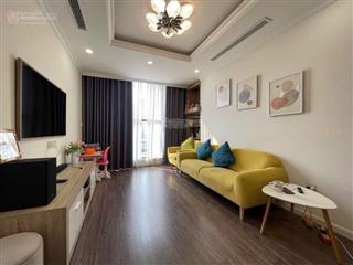 Bán ch 2n 2wc  căn góc  view cầu nhật tân  sông hồng và hồ tây  3.x tỷ
