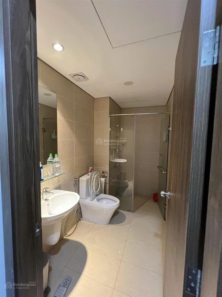 Bán 3pn mặt tiền phạm văn đồng , opal boulevard sổ sẵn 107m2 , nhận nhà ở ngay