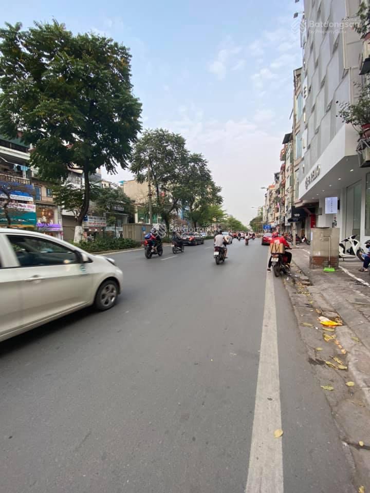 Bán nhà mặt phố kim mã, ba đình, lô góc, 6 tầng thang máy, vỉa hè 5m, kinh doanh. giá 27 tỷ