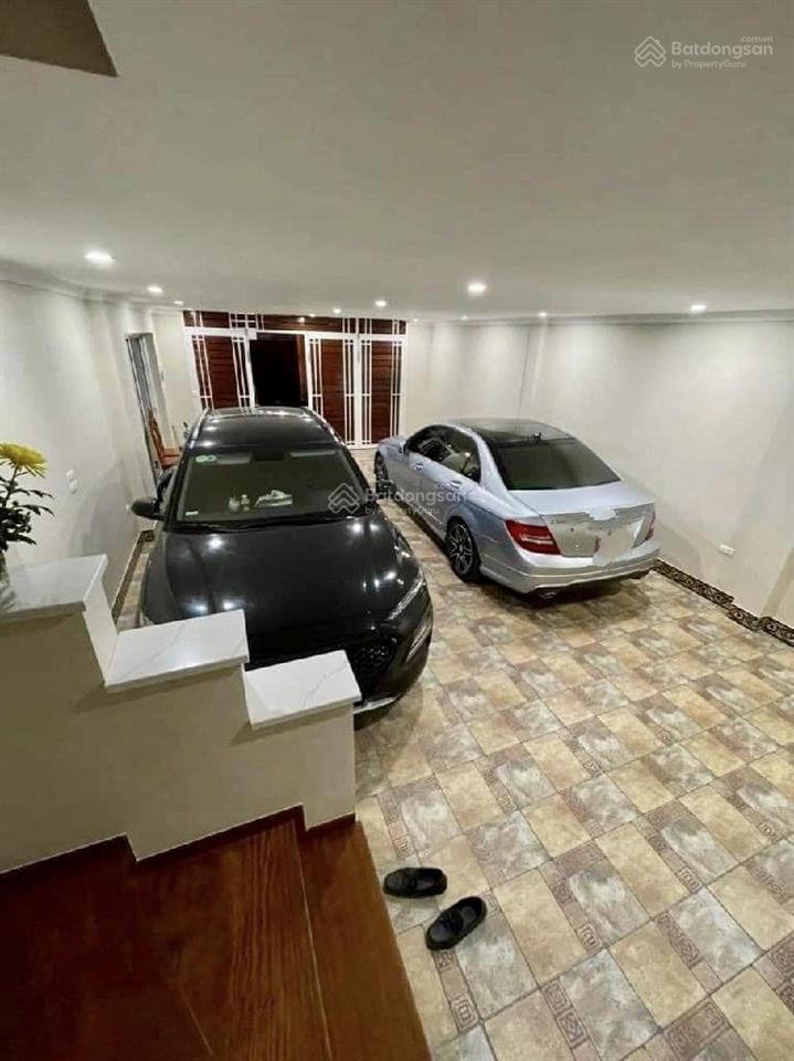 Bán nhà văn cao, ba đình, khu phân lô, dt 80m2, mặt ngõ ô tô tránh, gần phố. giá 30.8 tỷ