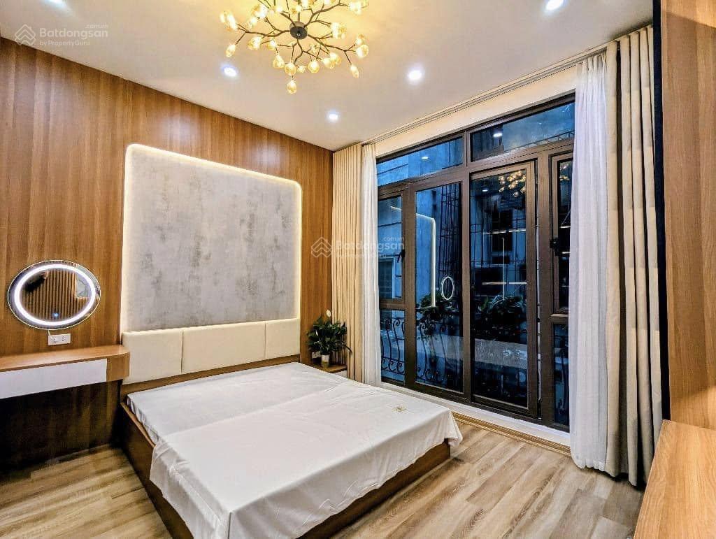 Bán nhà vĩnh phúc, ba đình, dt 50m2, ngõ rộng, 20m ra phố, ô tô đỗ sát cửa. giá 12.5 tỷ