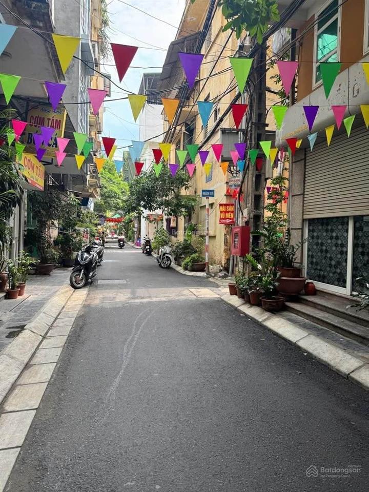 Bán nhà quần ngựa, ba đình, khu phân lô, dt 85m2, mặt ngõ ô tô tránh, gần phố. giá 34.5 tỷ