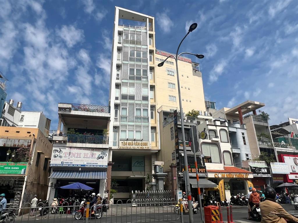 Bán tòa nhà duy nhất mặt tiền phan đăng lưu  8x32m  dts 1582 m2  2 hầm 10 tầng  giá 120 tỷ