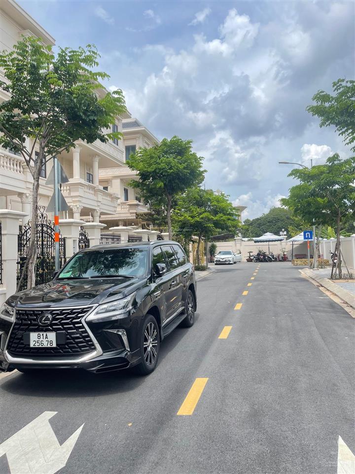 Bán biệt thự cityland p10, căn nhà thô duy nhất của dự án, cách siêu thị lotte 50m giá 42 tỷ
