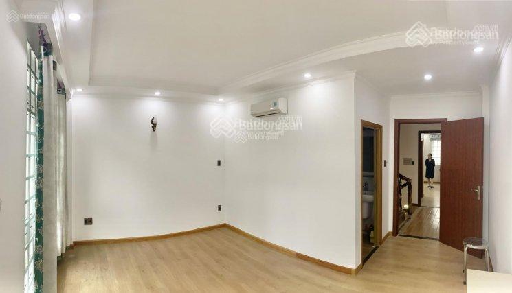 Bán nhà phố cityland garden hills, ngay siêu thị emart, 1 trệt 3 lầu giá 21 tỷ 900