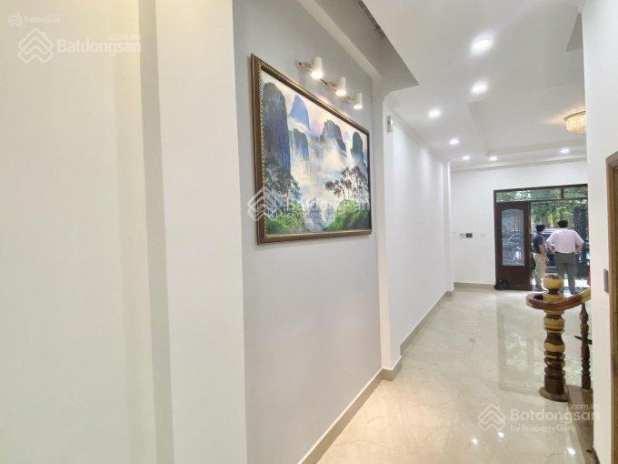 Bán nhà phố cityland garden hills, ngay siêu thị emart, 1 trệt 3 lầu giá 21 tỷ 900