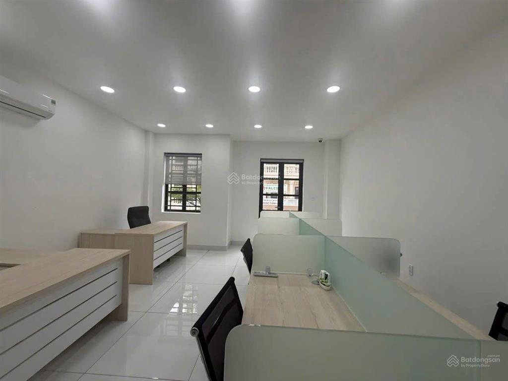 Nhà phố có hầm cityland park hill gò vấp, 105m2 hoàn thiện có thang máy giá 23 tỷ 900