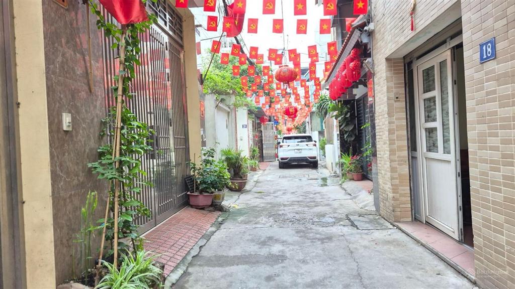 Sở hũu ngay mảnh đất siêu diện tích tại nguyễn khoái 103m mặt tiền 5m ngõ ô tô giá 14.8tỷ hoàng mai
