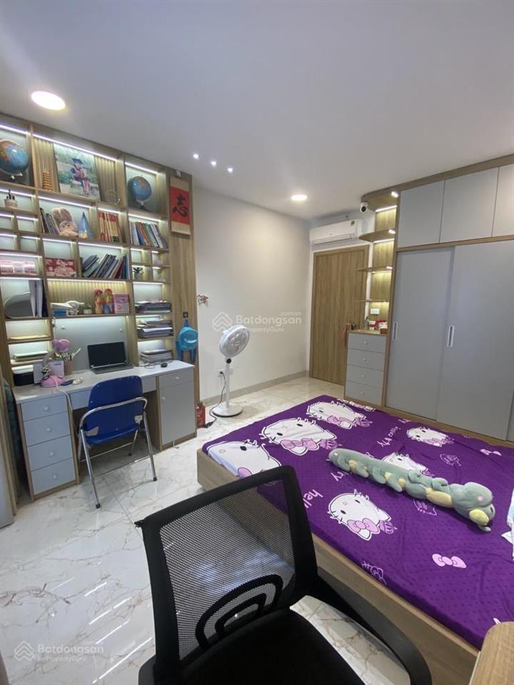Sở hũu ngay nhà ô tô tránh 3 gác giá bay nhanh 12.1 tỷ phố nam dư 44m 5 tầng mặt tiền 4m hoang mai