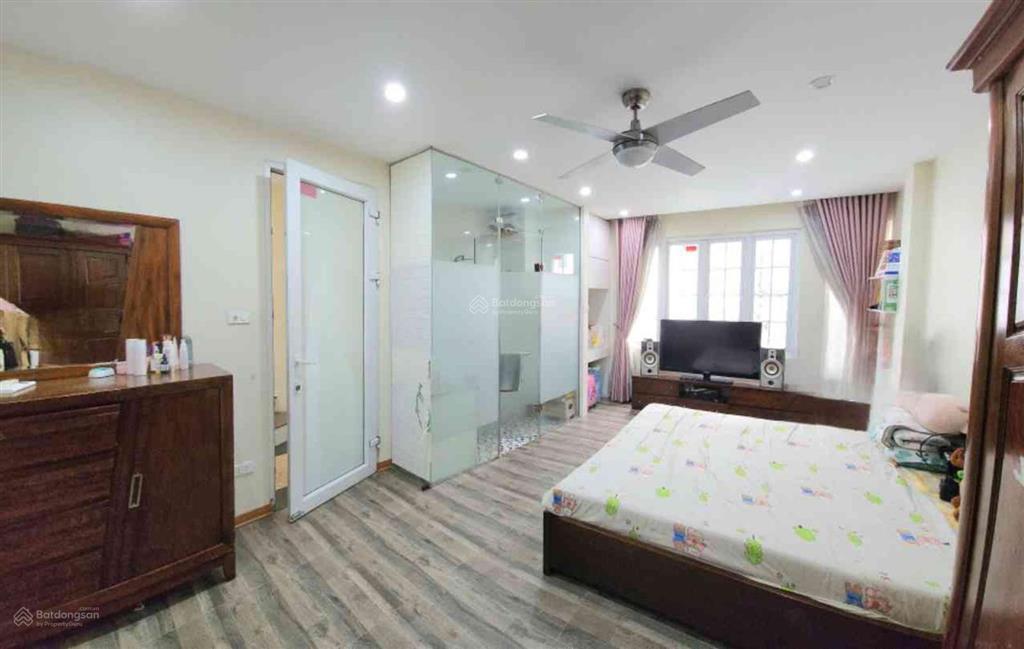 Sở hữu ngay nhà tại con phố hàn thuyên 34m 4 tầng mặttiền 4m giá chỉ 17.5 tỷ hai bà trưng cực hiếm