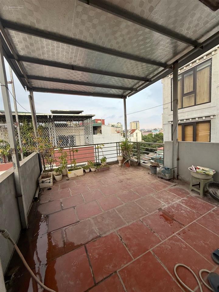 Sở hũu ngay nhà phố ai mộ long biên ô tô tránh giá bây nhanh chỉ 17.9 tỷ 50m 5tầng lô góc cực hiếm
