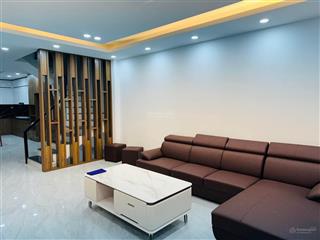 Chỉ 14.9 tỷ sở hữu ngay nhà đẹp tại phố nguyễn văn cừ 68m 7 tầng mặt tiền 4m căn duy nhất còn lại.
