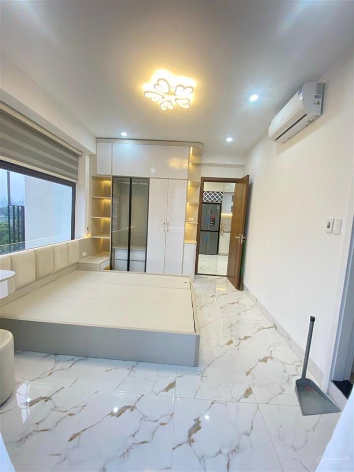 Nhà mình bán tại phố hàn thuyên 34m 5 tầng mặt tiển 4m giá 17.4 tỷ nói không với quy hoạch