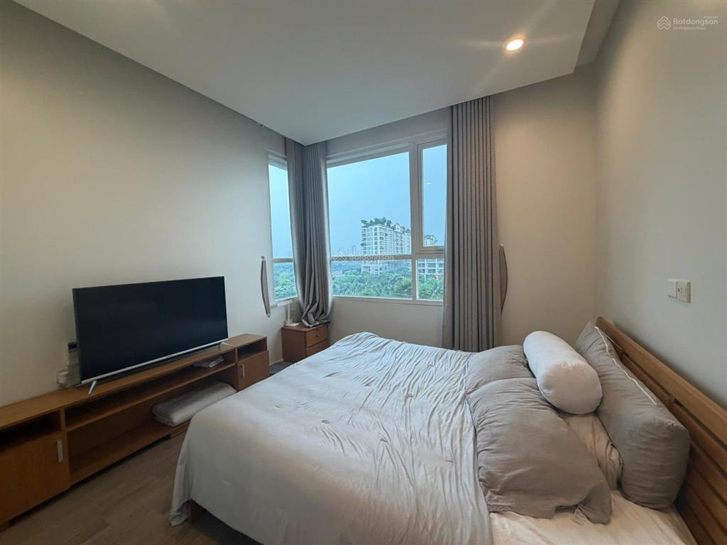 Cho thuê căn góc 2pn sarimi sala  view công viên giá 33 triệu/tháng bao thuế