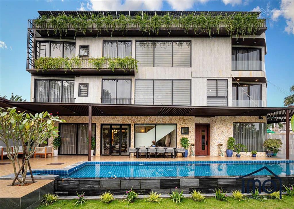 Cho thuê biệt thự sân vườn hồ bơi cao cấp quận 9  chỉ 105 triệu  full nt