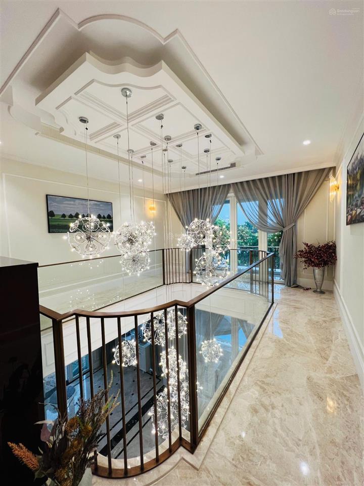 Cần bán biệt thự saroma sala dt  550m2 giá 460 tỷ đã hoàn thiện đẹp