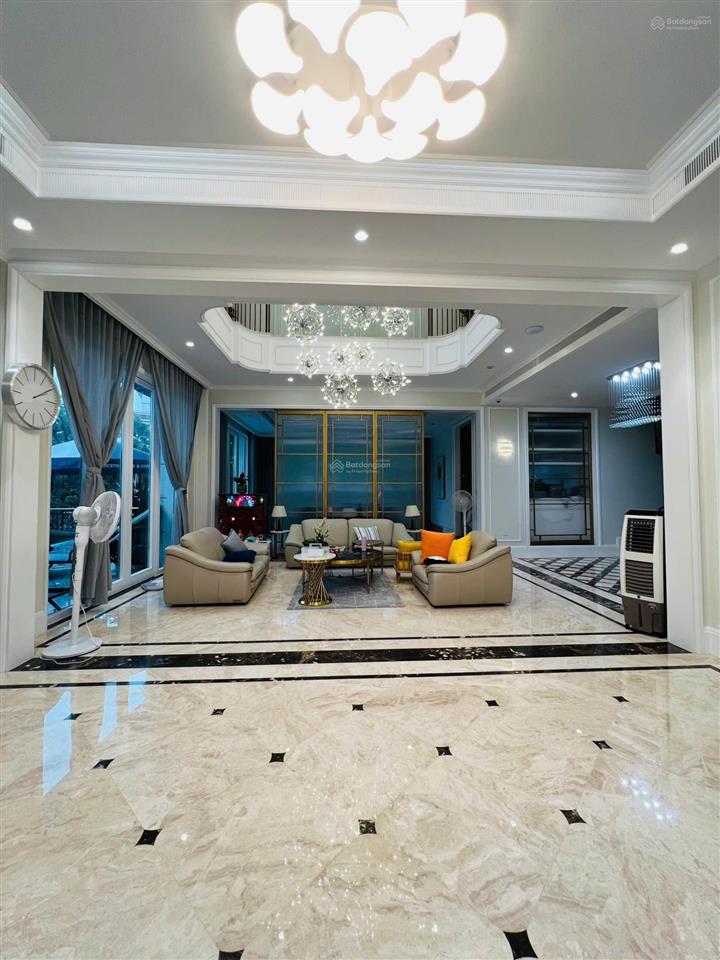 Cần bán biệt thự saroma sala dt  550m2 giá 460 tỷ đã hoàn thiện đẹp