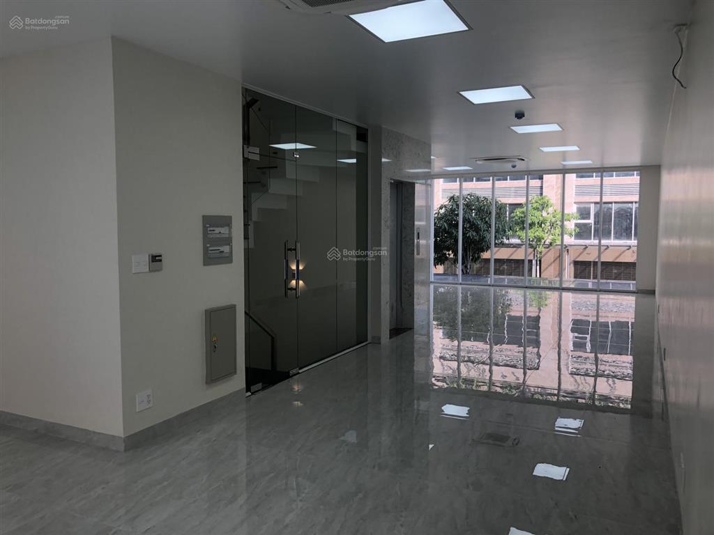 Cho thuê mặt bằng sala 1 trệt 1 lầu có dtsd 200m2 giá 75 triệu nhà hoàn thiện đẹp