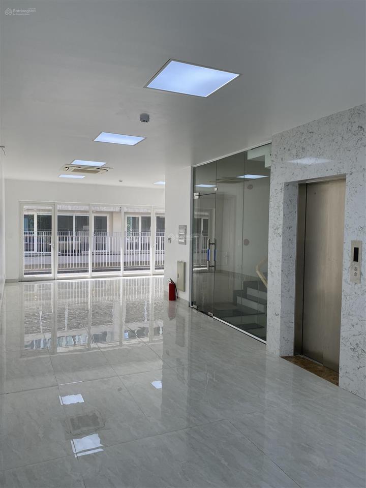 Cho thuê mặt bằng sala 1 trệt 1 lầu có dtsd 200m2 giá 75 triệu nhà hoàn thiện đẹp