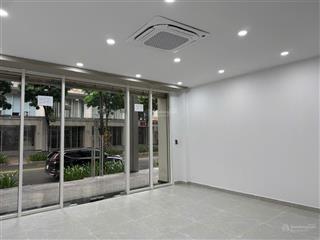 Cho thuê tầng trệt + hầm saritown sala diện tích 100m2 giá 50 triệu/tháng