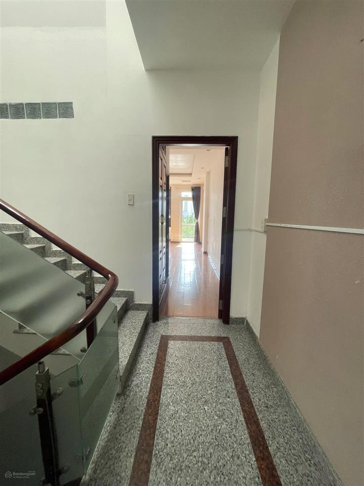 Cho thuê phòng ở trần lựu quận 2  dt 40m2 giá 6.5 triệu/tháng