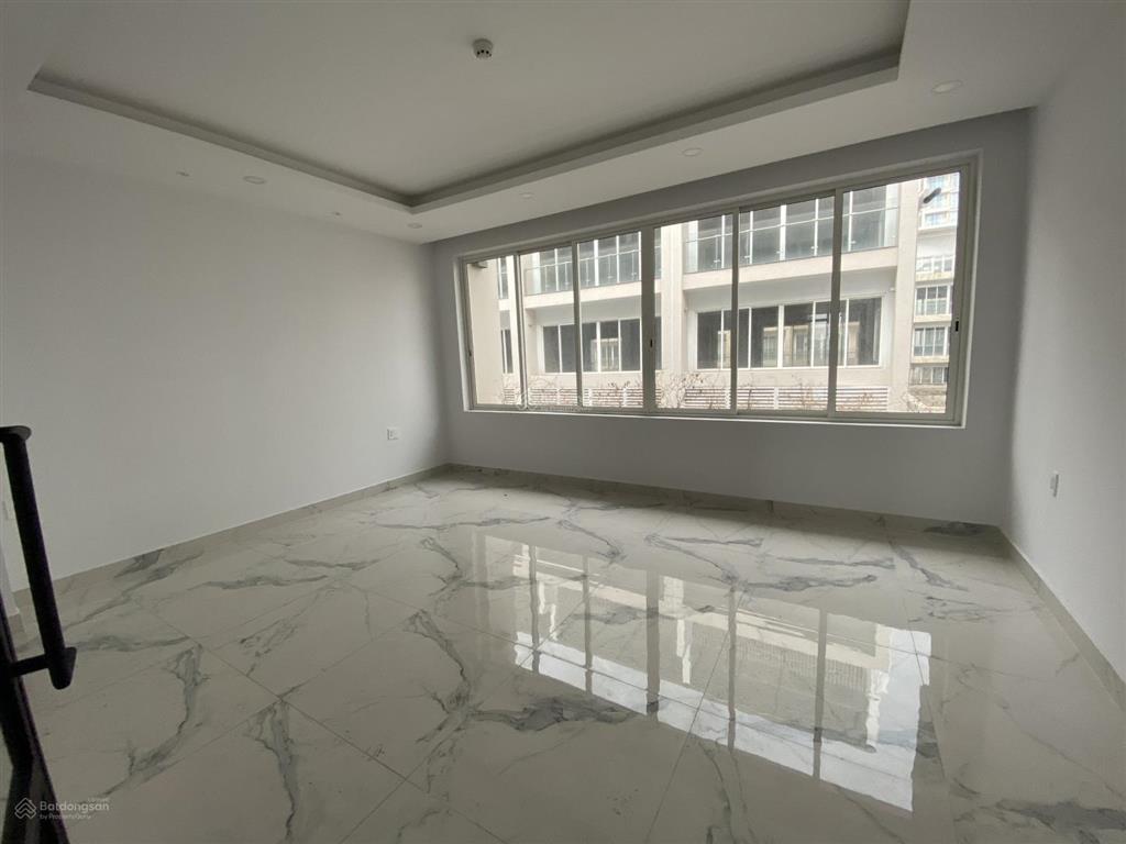 Nhà phố saritown sala cho thuê 110tr/tháng  hoàn thiện đẹp