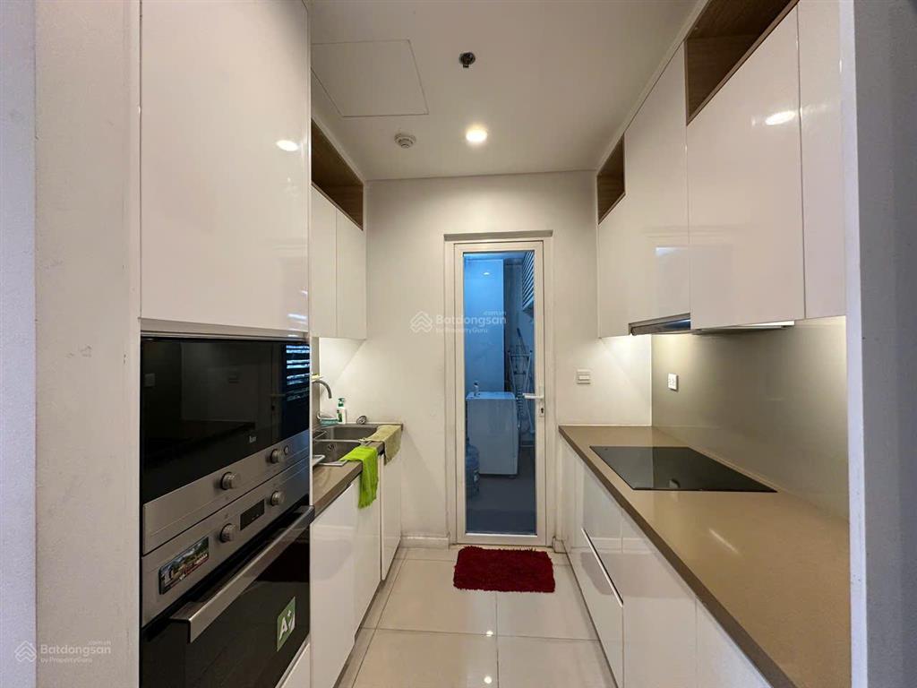 Bán căn góc sarimi 2pn  92m2 view công viên sala giá 18 tỷ