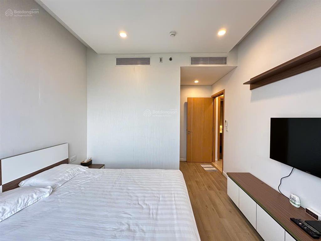 Bán căn góc sarimi 2pn  92m2 view công viên sala giá 18 tỷ