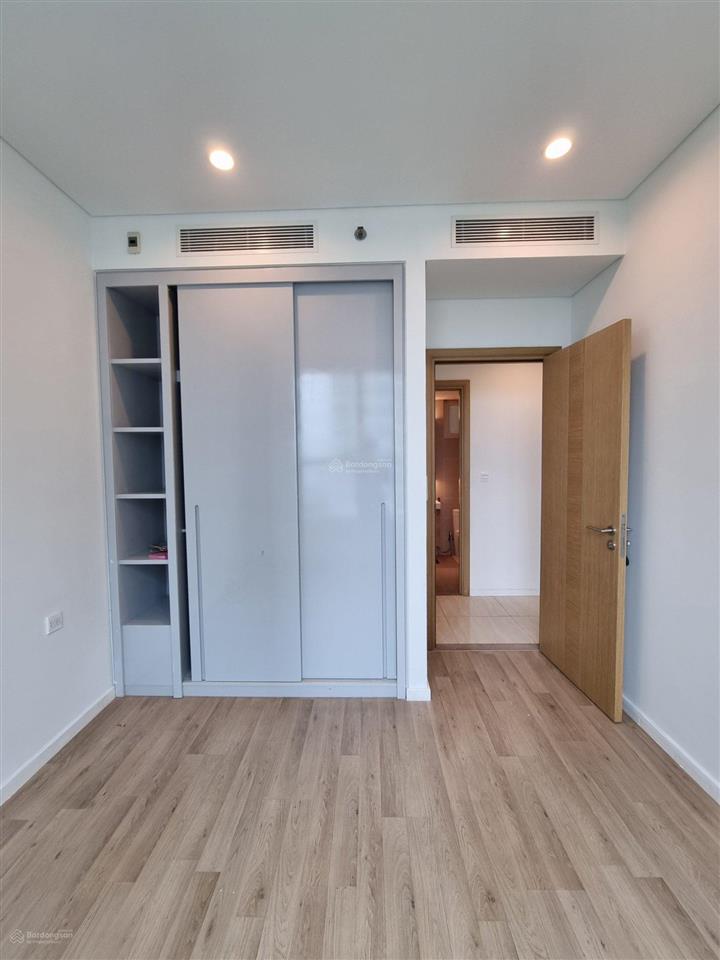 Bán căn sadora 3pn tháp b  120m2 giá 18 tỷ all in