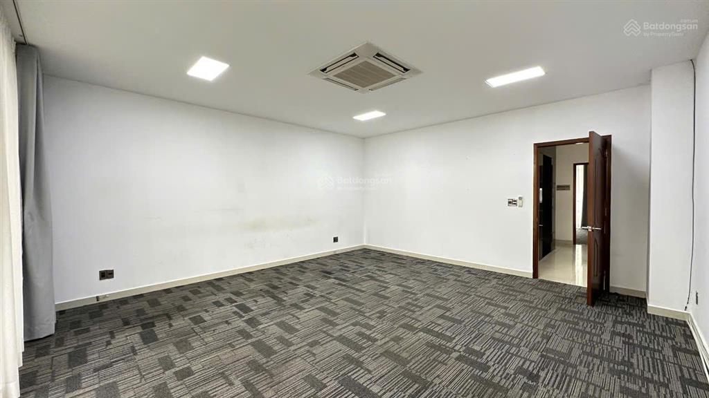 Bán căn nhà phố saritown shop tốt thị trường 97 tỷ, dtsd 536m2, sổ hồng  sở hữu lâu dài