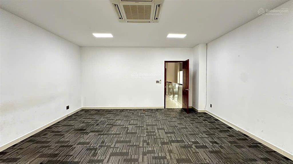 Bán căn nhà phố saritown shop tốt thị trường 97 tỷ, dtsd 536m2, sổ hồng  sở hữu lâu dài