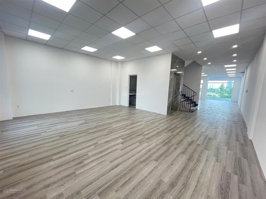 Cho thuê shophouse lakeview thủ thiêm 550m² giá 150 triệu/tháng