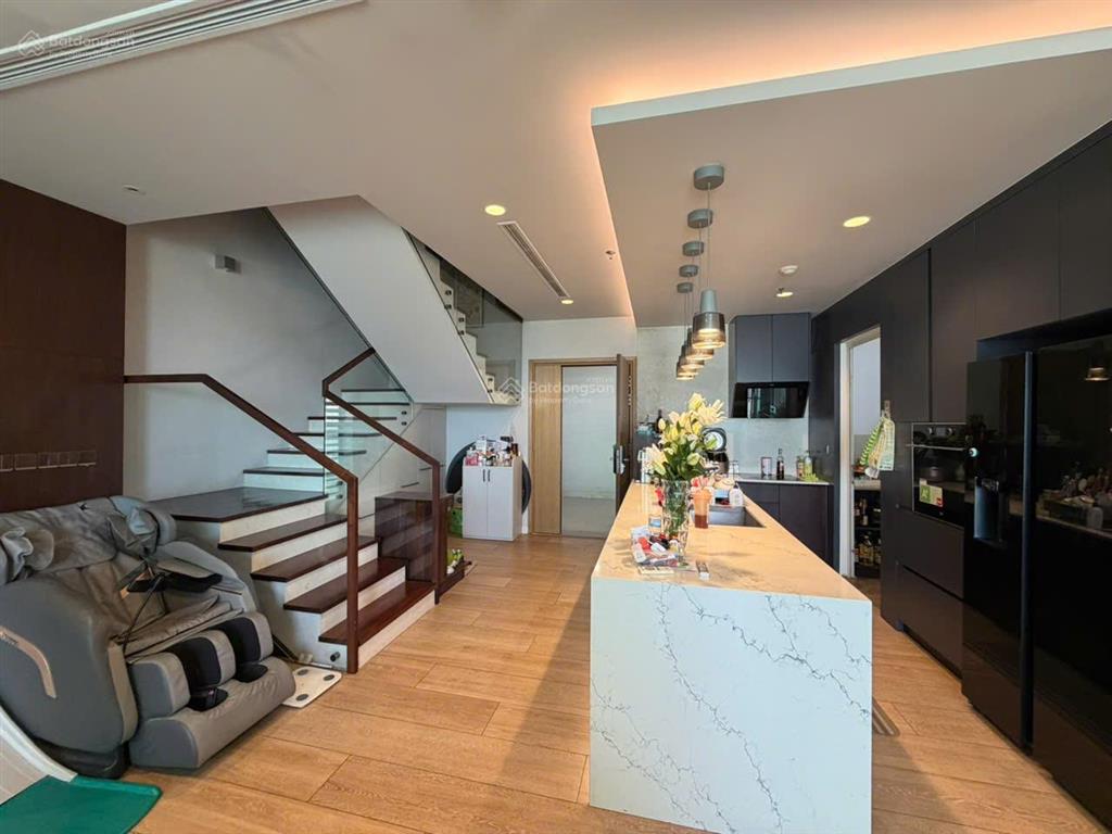 Cho thuê căn duplex sadora  3pn 3wc dt 179m2  full nội thất cao cấp giá 80 triệu/tháng