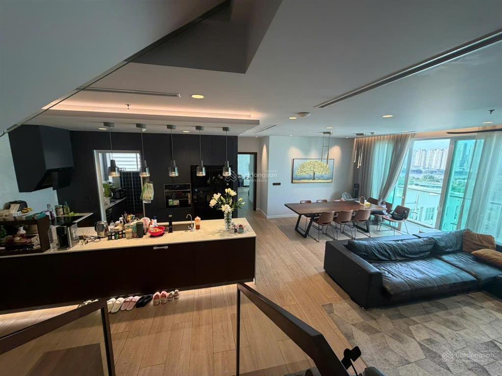 Cho thuê căn duplex sadora  3pn 3wc dt 179m2  full nội thất cao cấp giá 80 triệu/tháng