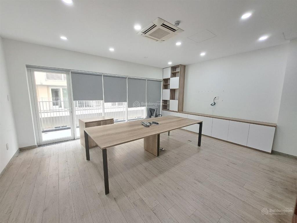 Cho thuê nhà phố sala saritown 110tr/tháng. 500m2 sử dụng