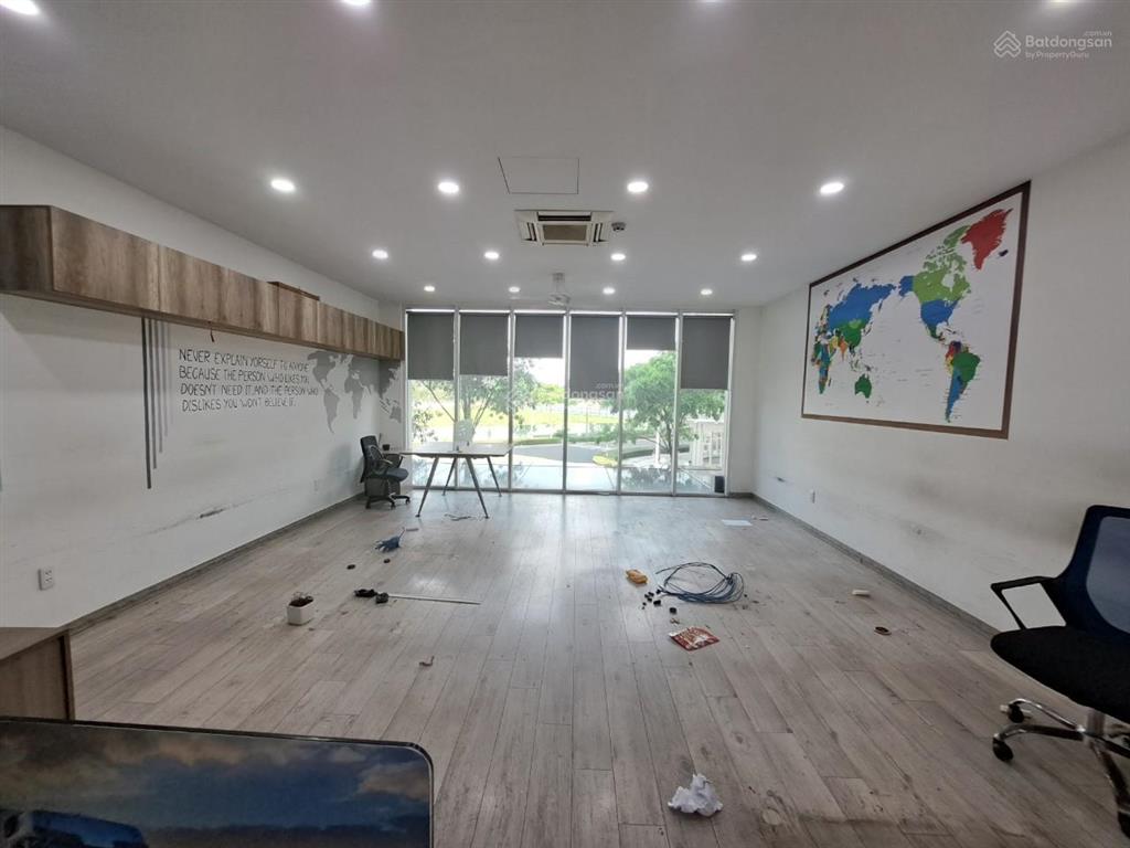 Cho thuê nhà phố sala saritown 110tr/tháng. 500m2 sử dụng