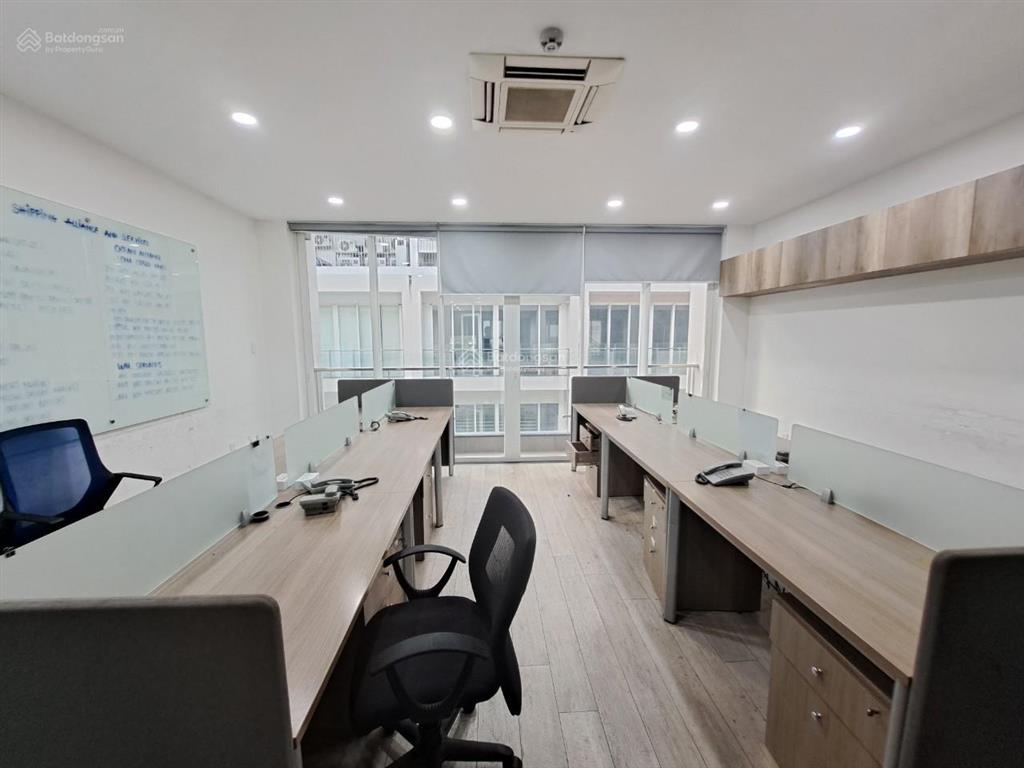 Cho thuê nhà phố sala saritown 110tr/tháng. 500m2 sử dụng